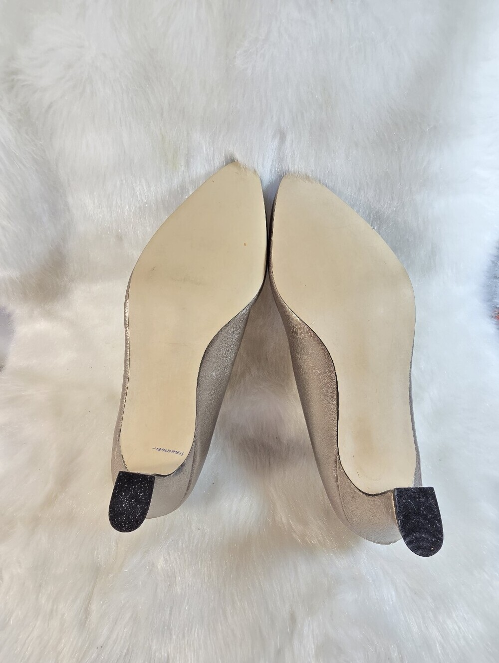 Preview Collection Metallic Bronze Low Kitten-Heel Leather Pumps - Picture 9 of 11